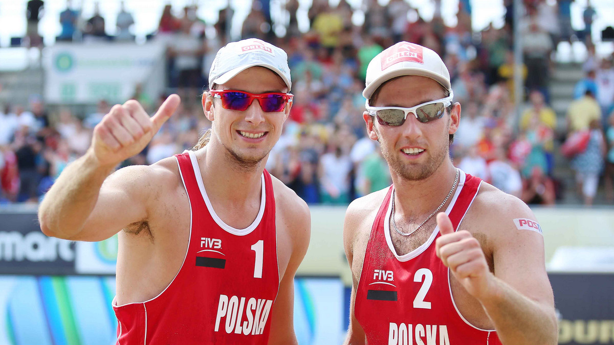 Grzegorz Fijałek i Mariusz Prudel przegrali z Seanem Rosenthalem i Philem Dalhausserem 1:2 (24:22, 17:21, 9:15) w finale turnieju World Tour w Long Beach. Dla Polaków był to drugi finał z rzędu. Ostatnio w Hadze wygrali po raz pierwszy w karierze. Niestety sukcesu nie powtórzyli w Kalifornii.