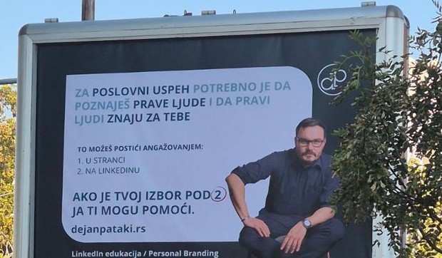 Zanimljivi bilbord Dejana Patakija