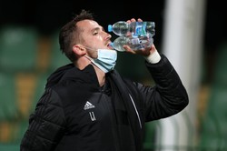 Tomas Pekhart miał pozytywny wynik testu na koronawirusa