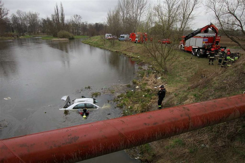 Prędkość, zakręt i o włos od tragedii