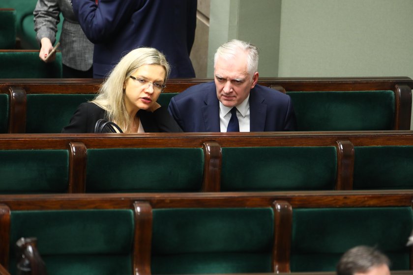 Wojna w PiS. Mówią o zdrajcach