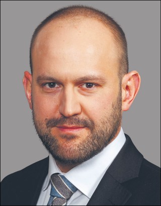Łukasz Górzny, radca prawny, senior associate w praktyce prawa pracy i ubezpieczeń społecznych kancelarii DZP