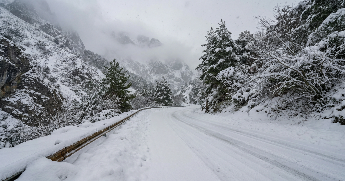 Ola-de-fr-o-35-carreteras-afectadas-y-temperaturas-de-hasta-17-4-C