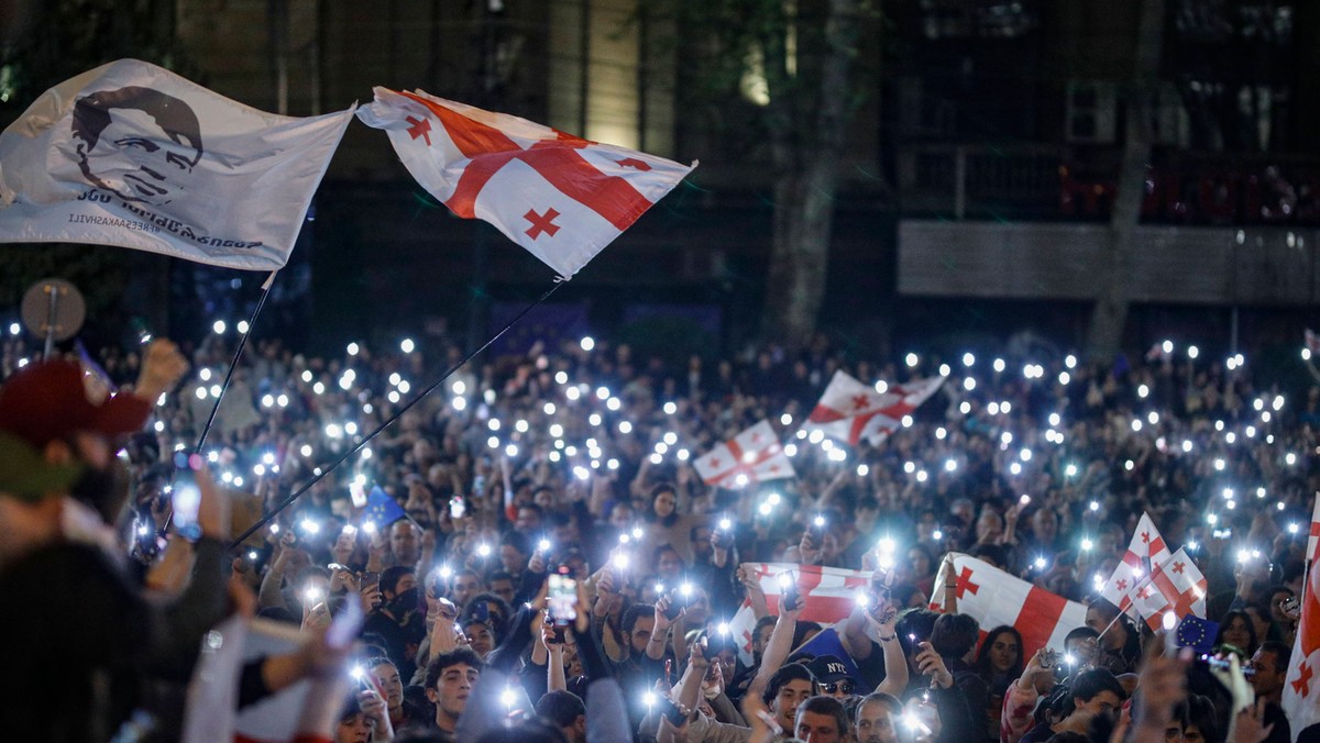 Ogromne demonstracje w Gruzji. "Nie dla rosyjskiego prawa!"