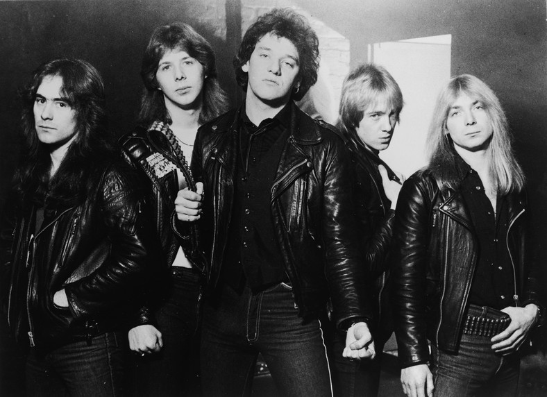 Iron Maiden w 1981 roku. Paul Di'Anno w środku