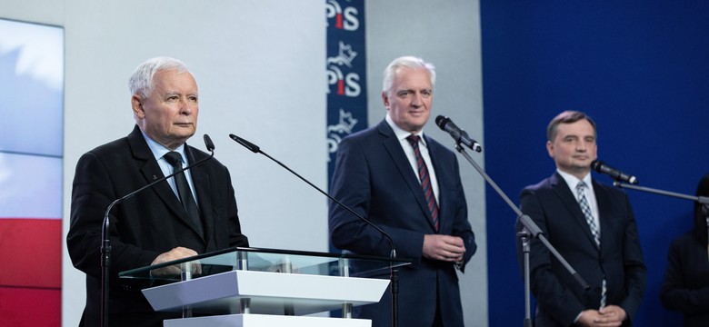 Zjednoczona Prawica liderem, Polska 2050 góruje nad KO. NOWY SONDAŻ
