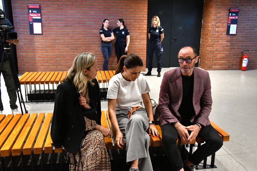 Suđenje Kecmanovićima u parničnom postupku po tužbi porodice Adriane Dukić