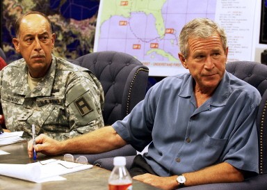 US-WEATHER-KATRINA-BUSH-MEETING