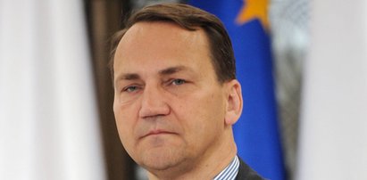 Sikorski zrugał prezydenta Dudę: Nie dostał upoważnienia, żeby o tym mówić