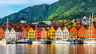 "Karawana łososi": Norwegowie uciekają z kraju przed wysokimi podatkami