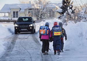 Deca u povratku iz škole - ilustracija
