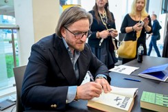 Polski autor uwielbiany w Niemczech. Jego książka w czołówce listy bestsellerów roku