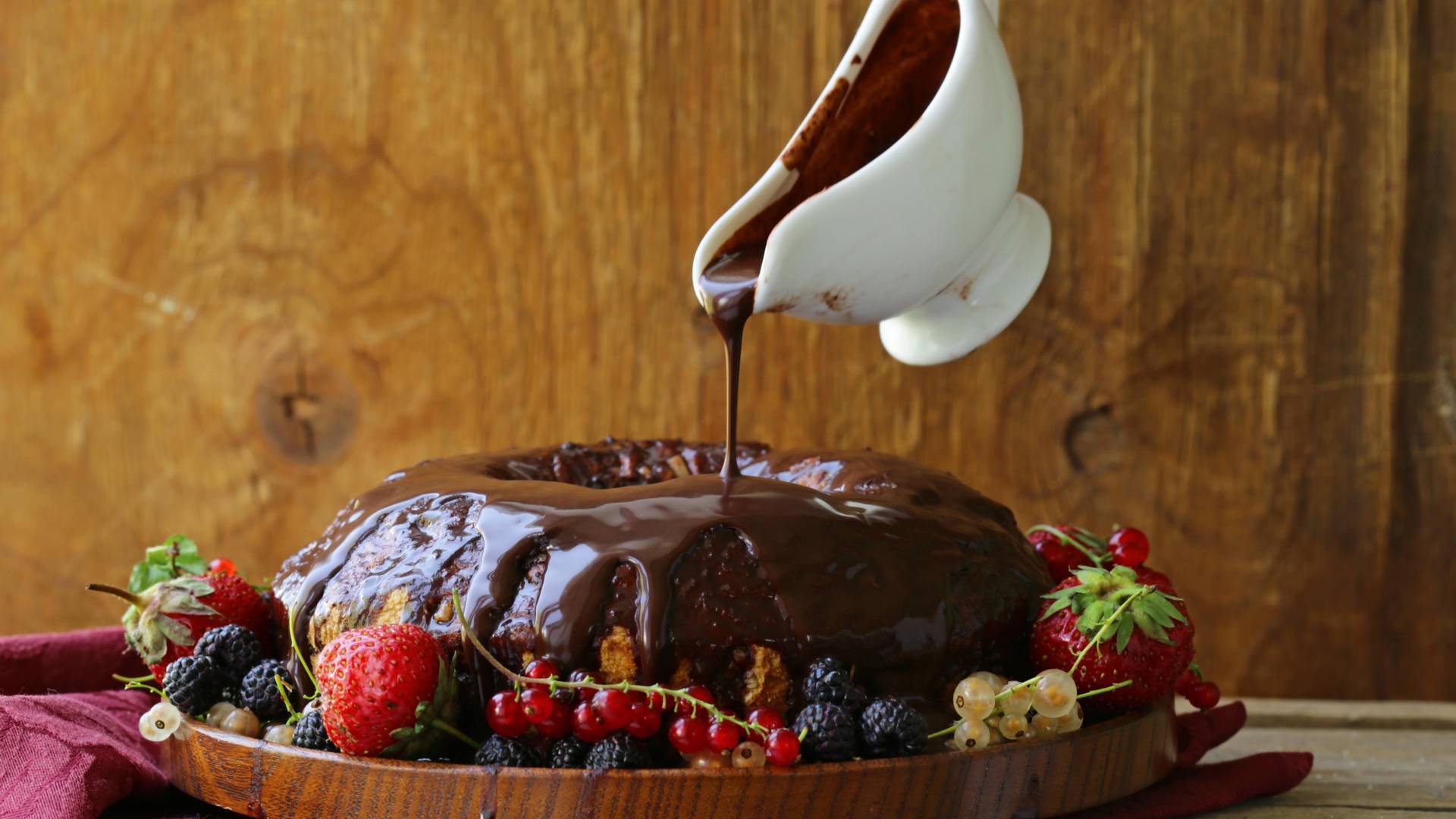 Kako da kod kuće napravite čuveni čokoladni ganaš kao iz najbolje poslastičarnice i to samo od dva sastojka