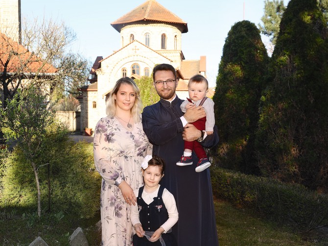 Danas je Uskrs, a sveštenik Simeon Vasić otkriva kako se pravilno slavi - ovo se ne radi