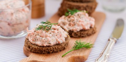 Uwaga! Pod żadnym pozorem nie smaruj tym pieczywa, nie dodawaj tego produktu do deseru