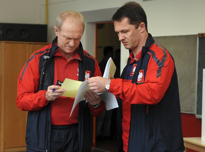 Czyzby selekcjoner radził się swojego asystenta, przy kim postawić krzyżyk?