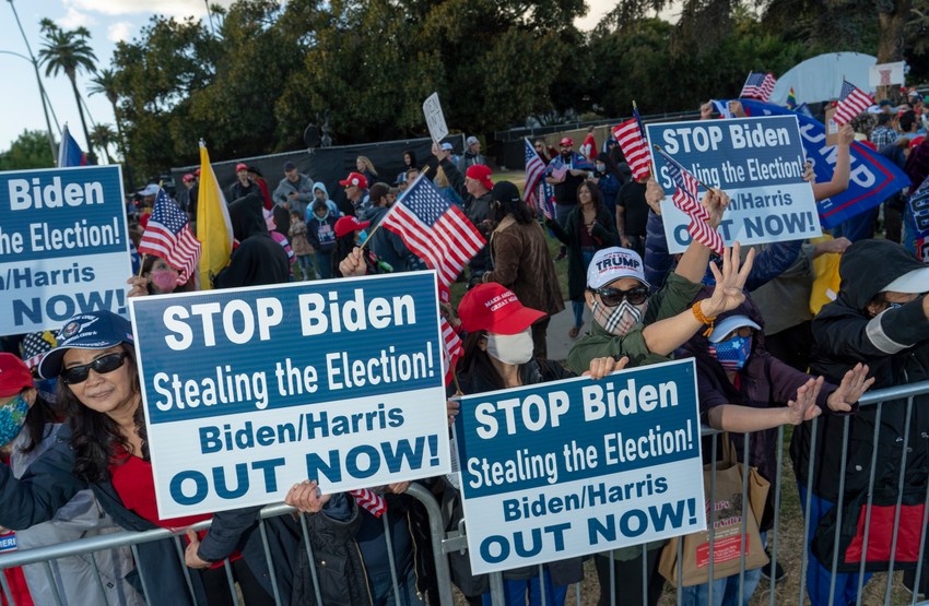 SAD su i dalje duboko podeljene: protesti Trampovih pristalica u Los Anđelesu