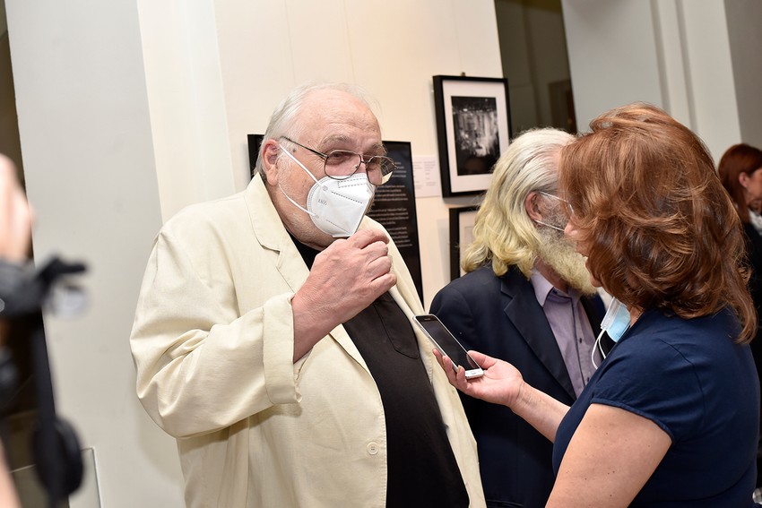 Dodela Zlatnog pečata