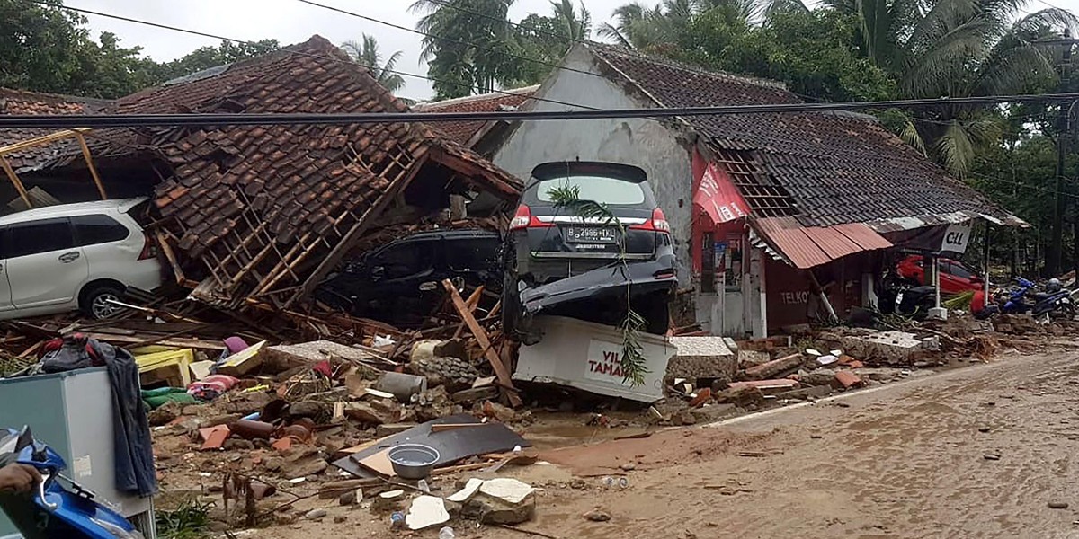 tsunami, Sunda, Indonezja