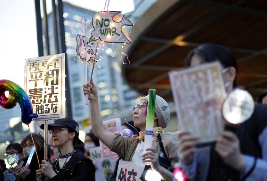 Protest protiv prodaje smrtonosnog oružja u Tokiju, Japan, 21. aprila