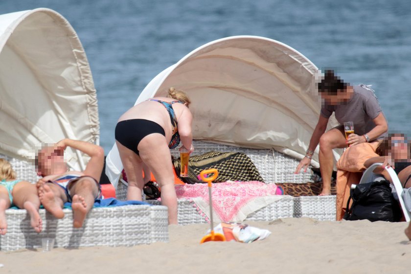 Katarzyna Niezgoda na plaży w Sopocie