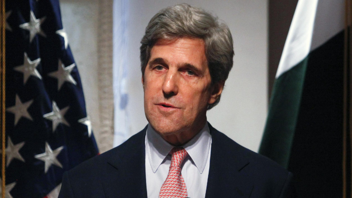 Pakistańczycy zwrócą dzisiaj ogon amerykańskiego helikoptera, który został zniszczony w czasie akcji ujęcia Osamy bin Ladena. Senator John Kerry powiedział, że jest to część procesu, który ma na celu wzmocnić współpracę pomiędzy oboma krajami — informuje CNN.