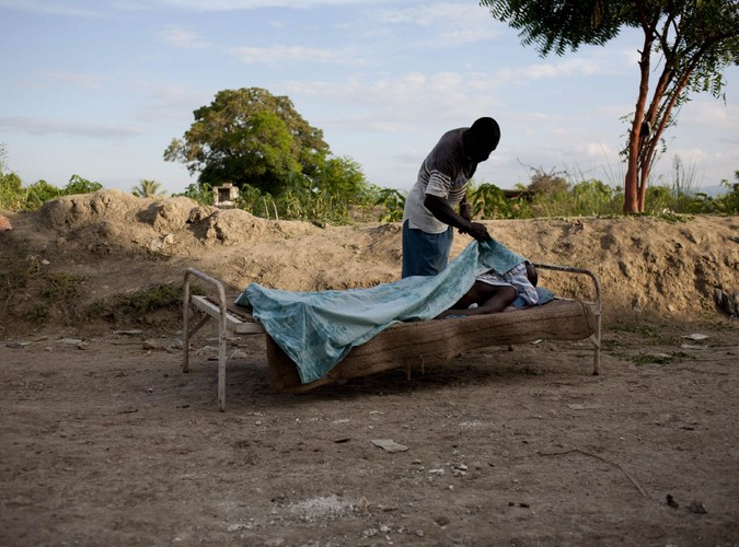 Epidemia cholery na Haiti.