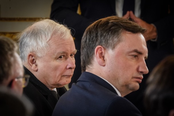 Uroczystość wręczenia uchwały PKW o wyborze Andrzeja Dudy na prezydenta RP, Warszawa, 21 lipca 2020 r. Na zdjęciu Jarosław Kaczyński i Zbigniew Ziobro.