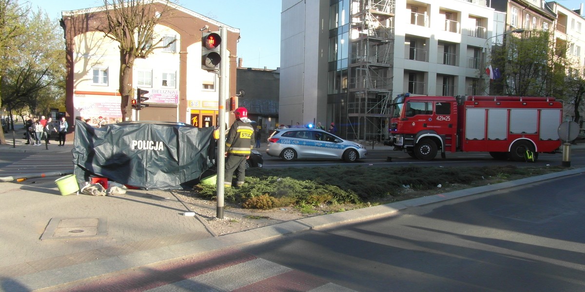 Tragiczny wypadek. Kobietę przygniotły światła