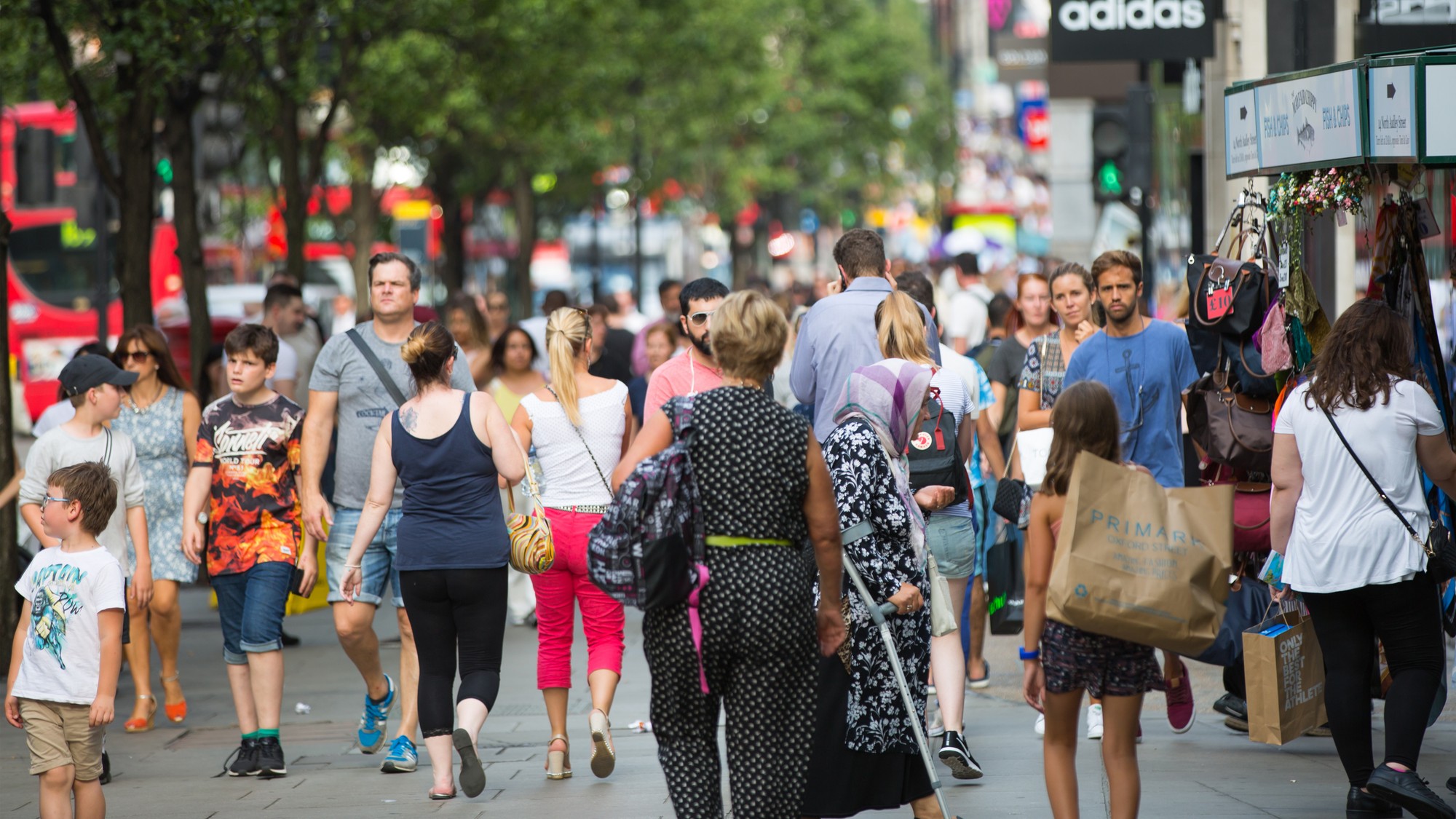 Populácia ľudí prekročila schopnosť Zeme ich uživiť. Vedci varujú