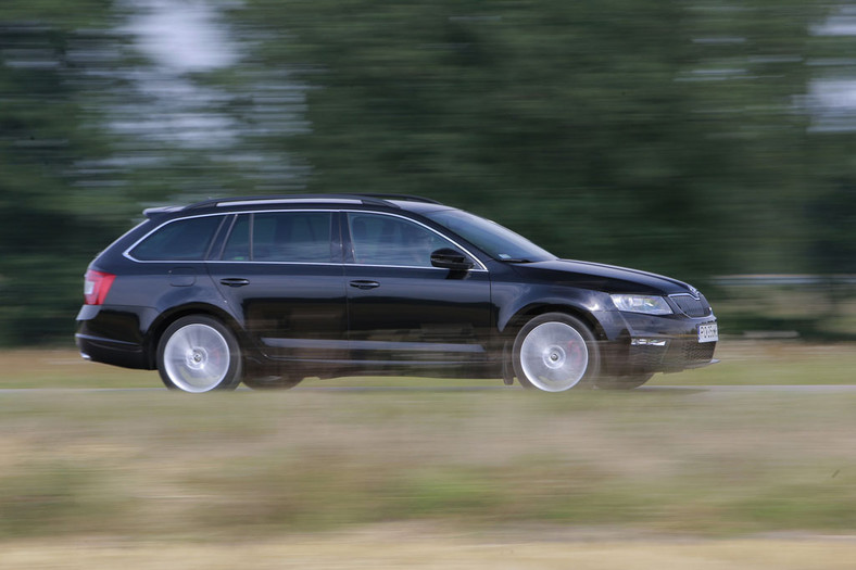 Test Skody Octavii RS 2.0 TDI: duża, szybka i oszczędna