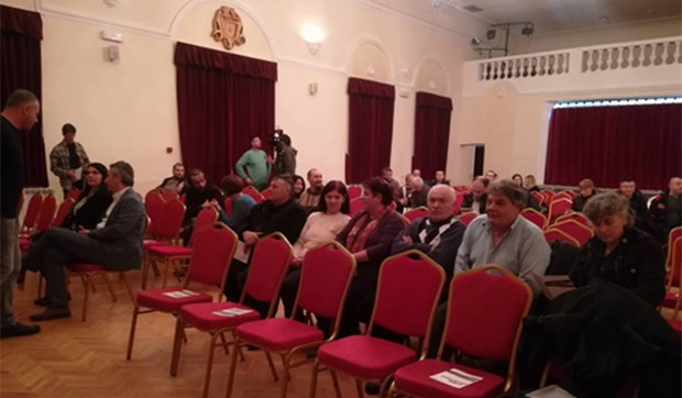 Vranje 02 Publika na festivalu Foto V P