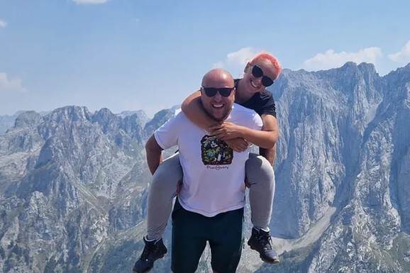 OVO JE BRAČNI PAR OKANOVIĆ KOJI JE POGINUO NA PLANINI ELBRUS: "Otišli ste kako ste se i upoznali - na planinskim visinama"