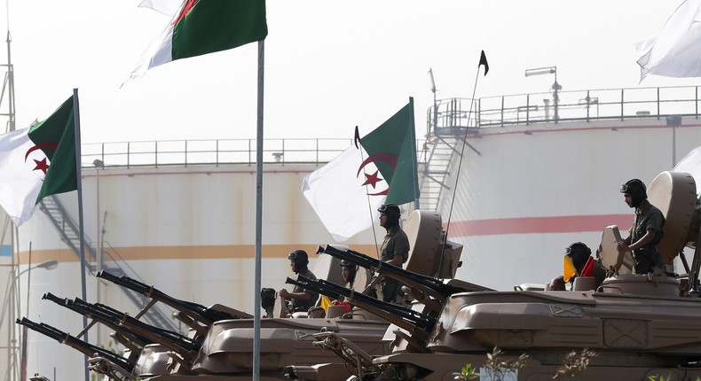 Algeria Deploys Troops to Niger to Secure $13 Billion Energy Interests
