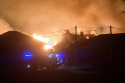 Wybuch gazociągu w Murowanej Goślinie. Kilka domów doszczętnie spalonych