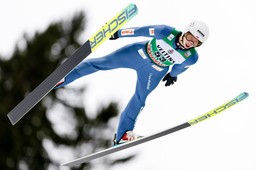 tomasiak 13. w engelbergu. kot i kubacki odpadli po pierwszej serii