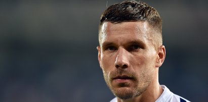 To się kibicom Legii Warszawa nie spodoba. Podolski postanowił z nich zadrwić