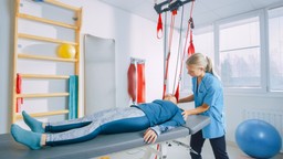 Ile kosztuje pobyt w sanatorium? Dla kogo darmowy turnus? Lista sanatoriów [STAWKI]