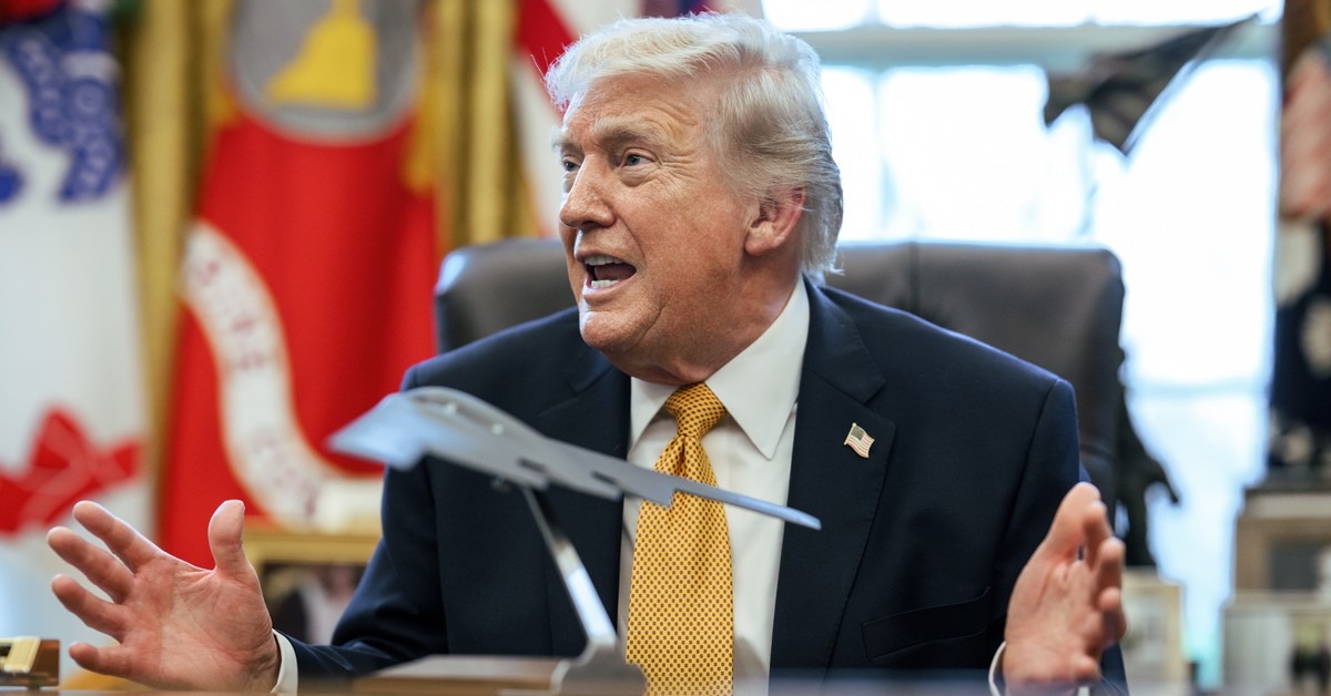 Rewolucja zjada własny ogon. Trump nazwał publicystów MAGA "wariatami" i "przegrywami"