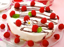 Malinowe Love. Pyszne i proste ciasto. Bez pieczenia. Idealny deser na lato