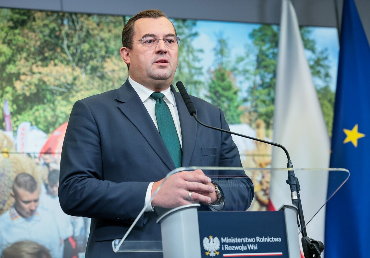 Wrócą państwowe sieci spożywcze? Minister rolnictwa nie wyklucza