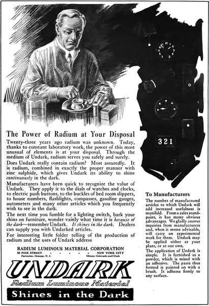 Reklama farby &quot;Undark&quot; zawierającej rad z 1921 roku /  &quot;The Story of a Great Engineer&quot;. The American Magazine 92: 85. Springfield, Ohio: The Phillips Publishing Co. Public Domain