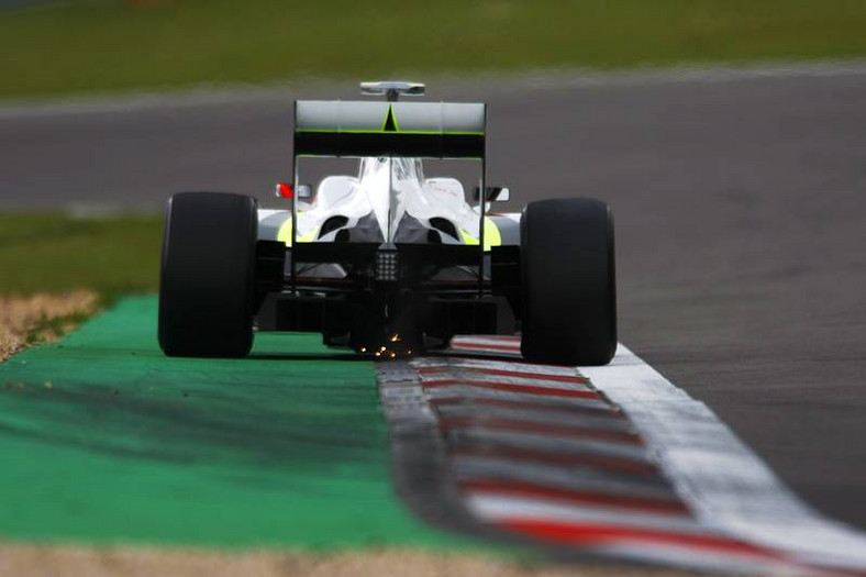 Grand Prix Niemiec 2009: rozpędzony Red Bull Racing dogania Brawn GP (fotogaleria)