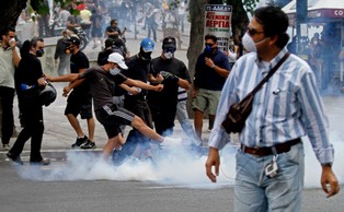 Rachman: 2011 rokiem globalnego wzburzenia