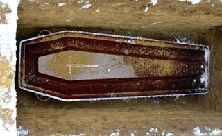 Wydobycie ciał ofiar zbrodni katyńskiej „aktem założycielskim masowych ekshumacji”