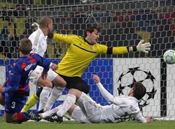 Zwycięstwo Napoli. Niespodzianka w Moskwie. Zobacz gole