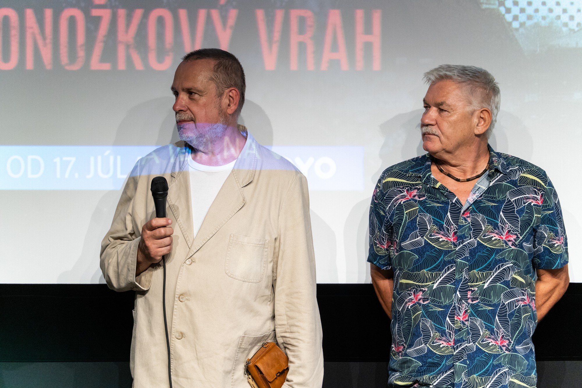 Premiéra dokumentárnej série Prípad Rigo: Ponožkový vrah - kriminalista Matej Snopko a kriminalista Jozef Vachálek.