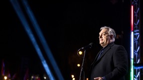 Węgierska opozycja rośnie w siłę. Trump wysyła posiłki Orbanowi