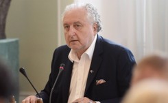 Rzepliński liderem opozycji przeciwko rządowi? 'Są to wyłącznie insynuacje'