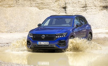 VOLKSWAGEN Touareg Atmosphere Tipt. 4.0 TDi 422KM 310KW